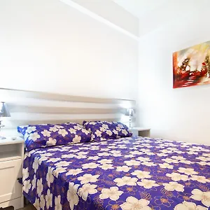 Gaudi Xl Barcelone